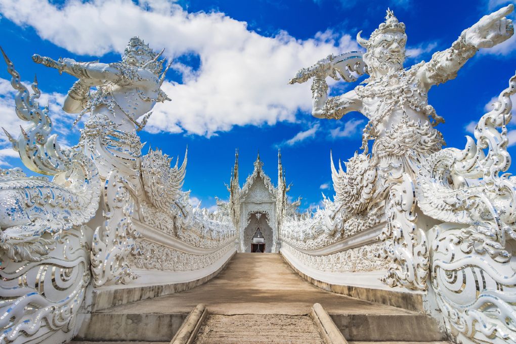 Entrata White Temple Chiang Rai