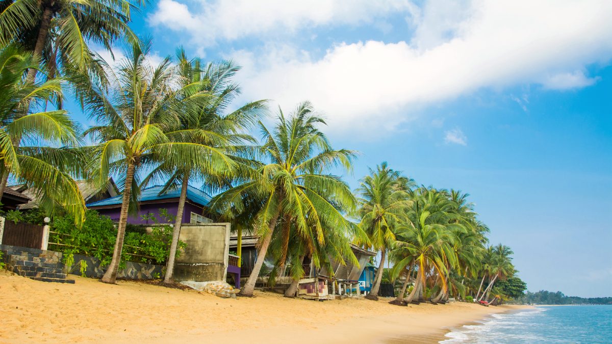 Maenam Beach Koh Samui